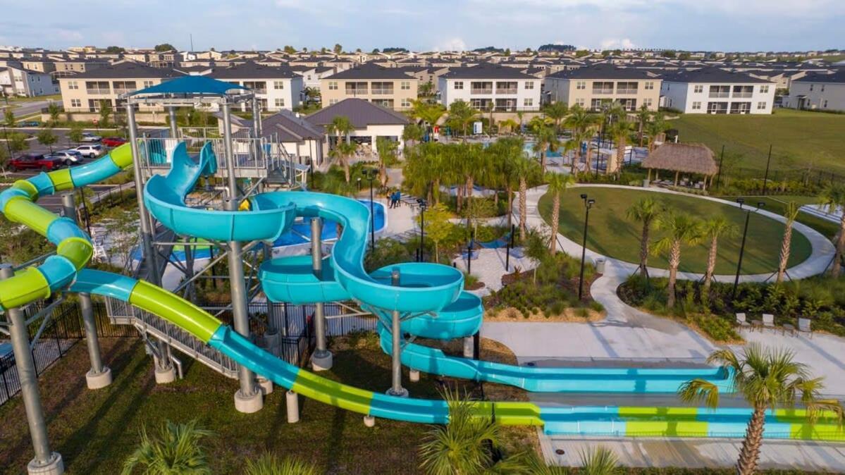 Hébergement de vacances Wonderfull 4bd With Pool At Champions Gate 1174 *
