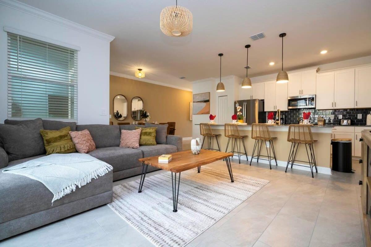Hébergement de vacances Wonderfull 4bd With Pool At Champions Gate 1174